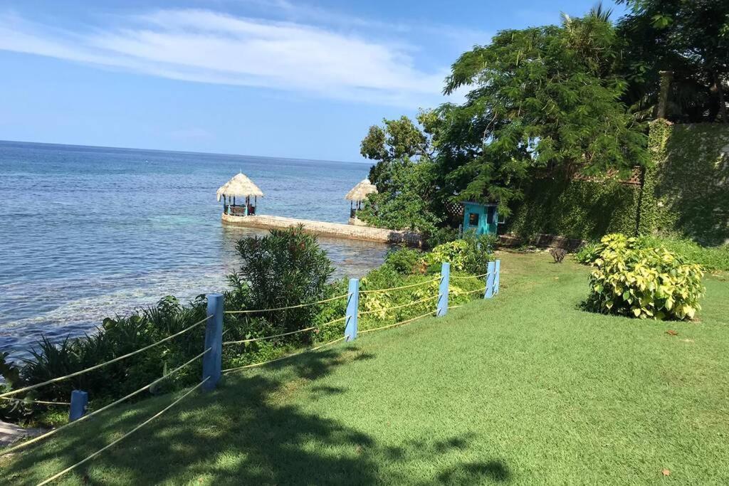 Contemporary Ocean View 2Bed Carib Ocho Rios Condo Exterior photo